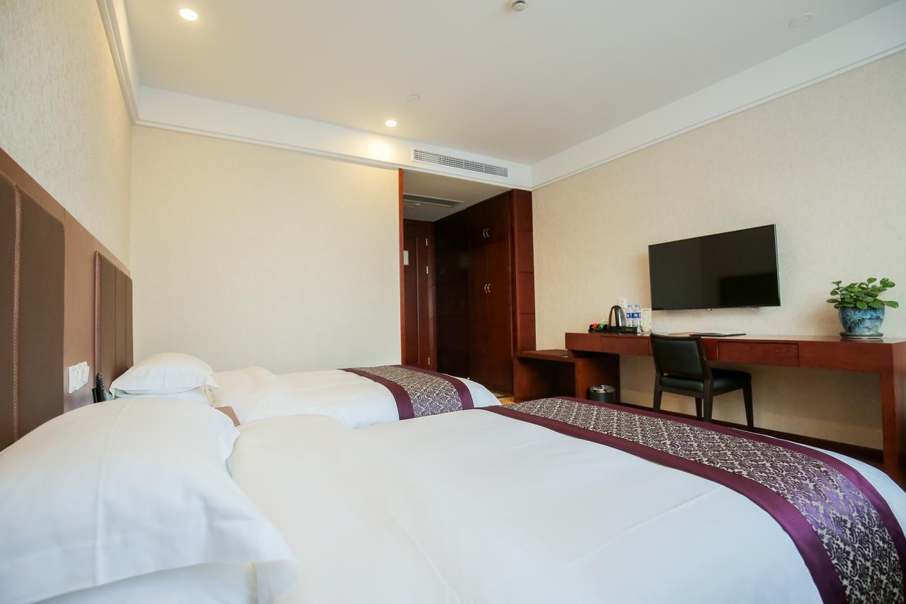Xin Jue Jiayi Hotel Airport And International Resort Sanghaj Kültér fotó