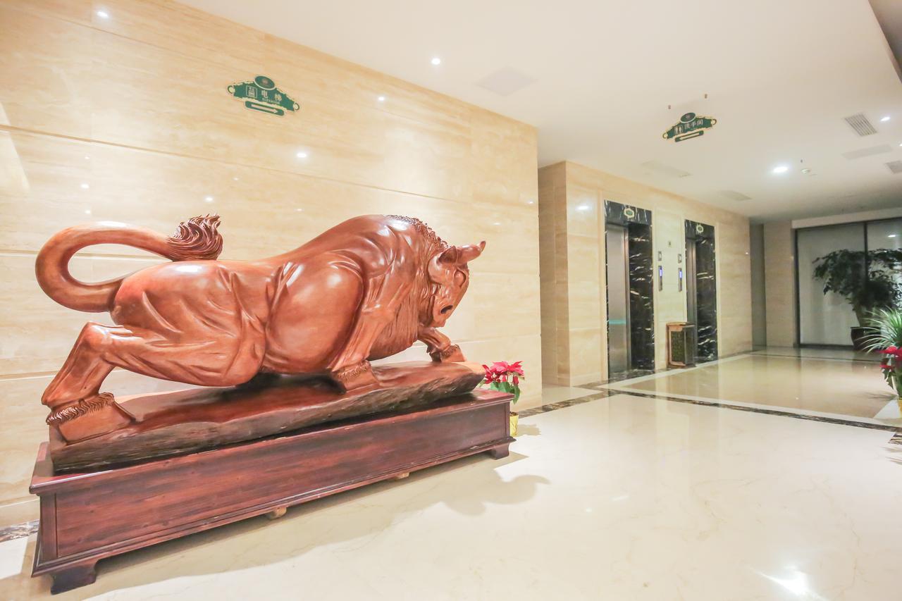 Xin Jue Jiayi Hotel Airport And International Resort Sanghaj Kültér fotó