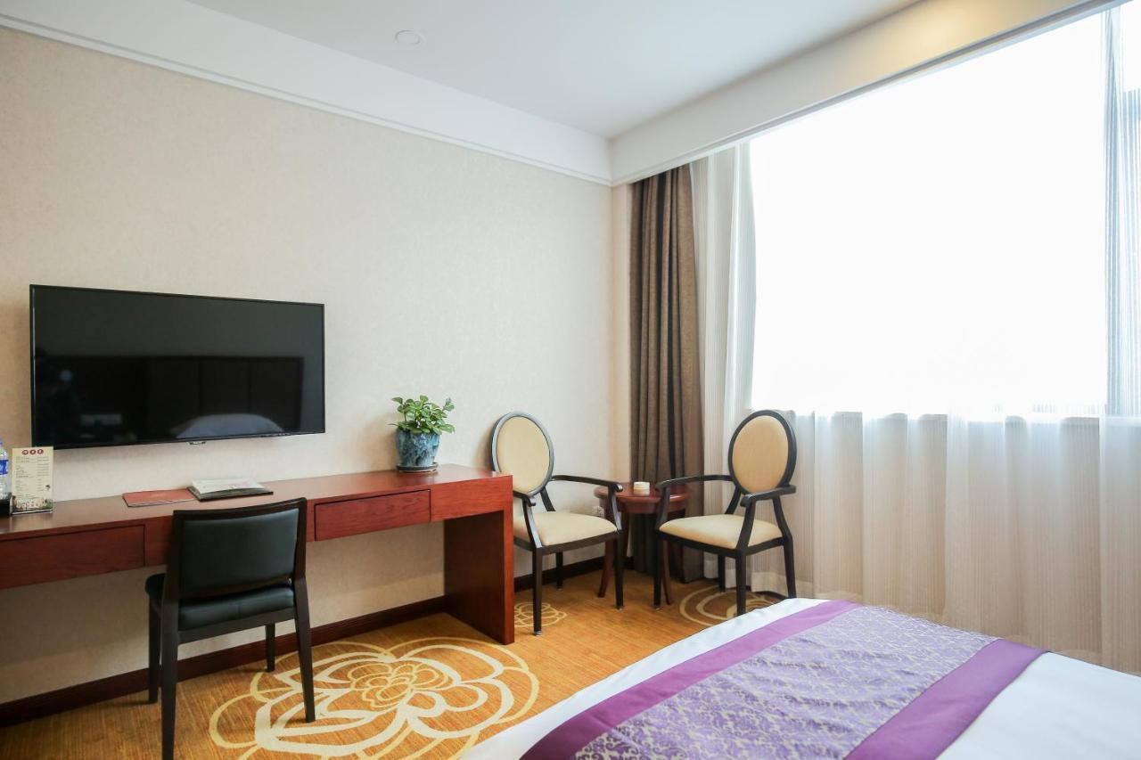 Xin Jue Jiayi Hotel Airport And International Resort Sanghaj Kültér fotó